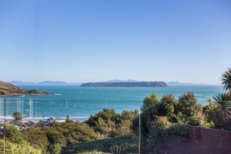 Photo of property in 9 Lily Close, Camborne, Porirua, 5026