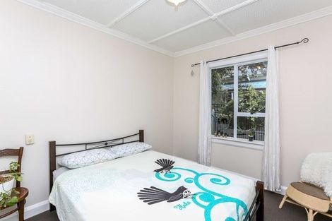 Photo of property in 12 Rawhiti Street, Vogeltown, New Plymouth, 4310
