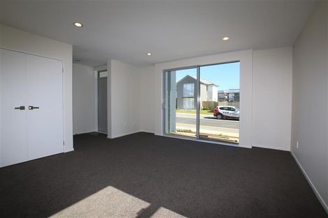Photo of property in 15 Hakaro Way, Takanini, 2112