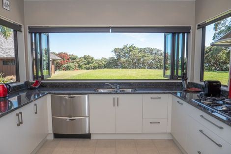 Photo of property in 34 Bayside Drive, Coopers Beach, 0420
