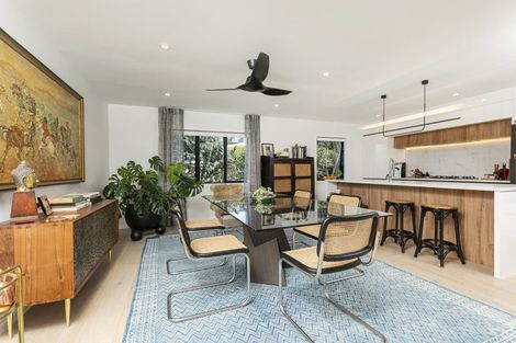 Photo of property in 19c Hastings Road, Mairangi Bay, Auckland, 0630