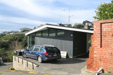 Photo of property in 15 Milton Terrace, Hospital Hill, Napier, 4110