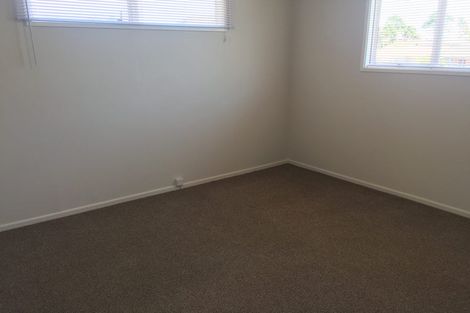 Photo of property in 2/246 Mount Wellington Highway, Mount Wellington, Auckland, 1060