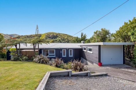 Photo of property in 100 Hill Road, Belmont, Lower Hutt, 5010