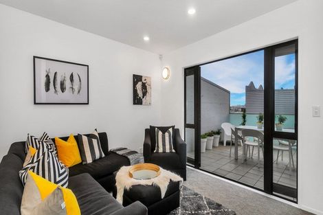 Photo of property in 8b Macaulay Street, Eden Terrace, Auckland, 1021