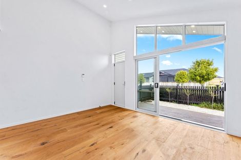 Photo of property in 19 Tidal View Road, Karaka, Papakura, 2113