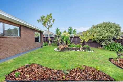 Photo of property in 36 Kirsten Place, Parklands, Christchurch, 8083
