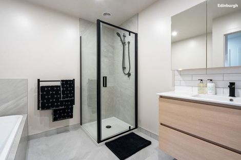 Photo of property in 2a Margate Street, Waihola, Milton, 9073