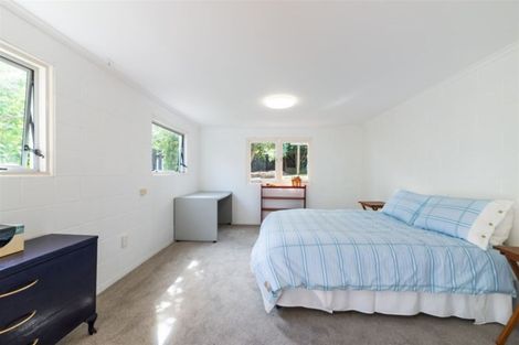 Photo of property in 25 Catalina Crescent, Forrest Hill, Auckland, 0620