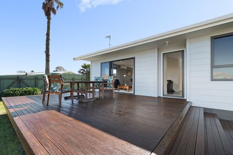 Photo of property in 252 Pukehina Parade, Pukehina, Te Puke, 3189