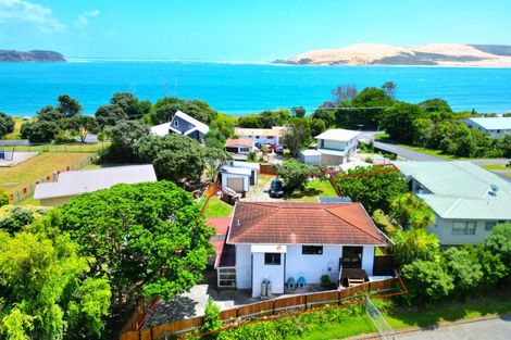 Photo of property in 10 Waianga Place, Omapere, Kaikohe, 0473