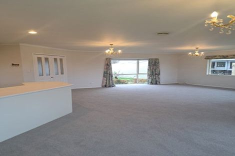 Photo of property in 9 Towai Street, Inglewood, 4330