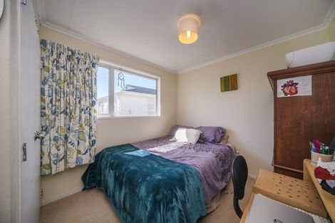Photo of property in 23 Robinson Crescent, Westbrook, Palmerston North, 4412
