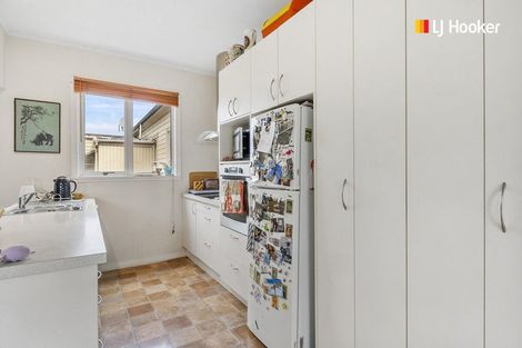 Photo of property in 23 Royal Crescent, Saint Kilda, Dunedin, 9012