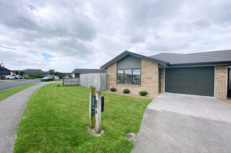 Photo of property in 62 Aquila Crescent, Rototuna North, Hamilton, 3210