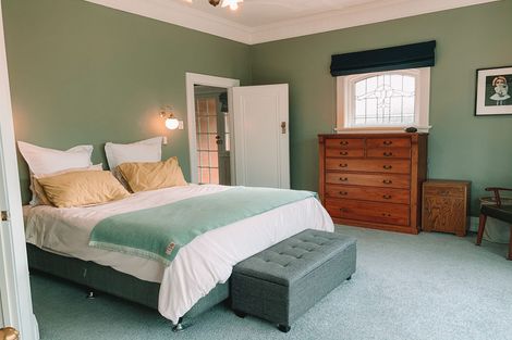 Photo of property in 10 Sandringham Street, Saint Clair, Dunedin, 9012