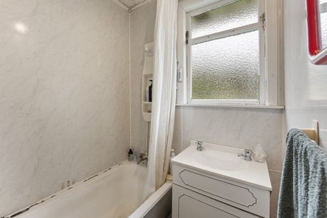 Photo of property in 108 Rata Street, Naenae, Lower Hutt, 5011