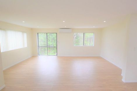 Photo of property in 71a Fruitvale Road, New Lynn, Auckland, 0600