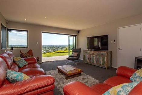 Photo of property in 42 Woodlau Rise, Huntsbury, Christchurch, 8022