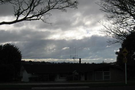 Photo of property in 82 Poaka Avenue, Dinsdale, Hamilton, 3204