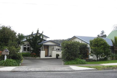 Photo of property in 94 The Terrace, Herald Island, Auckland, 0618