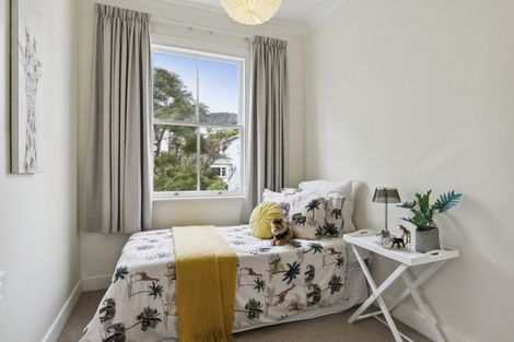 Photo of property in 8 Moir Street, Mount Victoria, Wellington, 6011