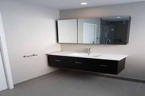 Photo of property in 16 Hetherington Road, Ranui, Auckland, 0612