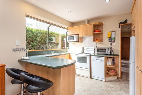 Photo of property in 2/76 Saint Albans Street, St Albans, Christchurch, 8014