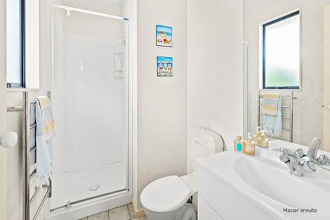 Photo of property in 11 Kitty Frazer Lane, Omaha, 0986