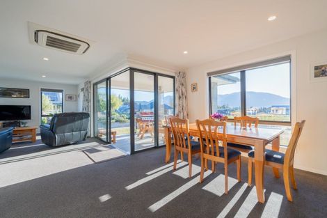 Photo of property in 24 Burnby Drive, Te Anau, 9679