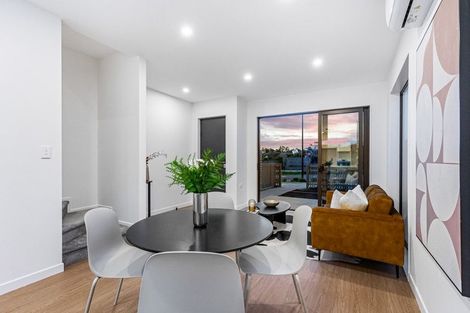 Photo of property in 216 Henwood Road, Westgate, 0814