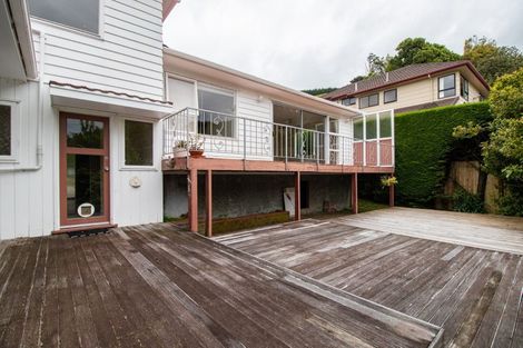 Photo of property in 17 Peterhouse Street, Tawa, Wellington, 5028