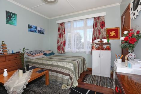 Photo of property in 18 Blackwell Street, Marton, 4710