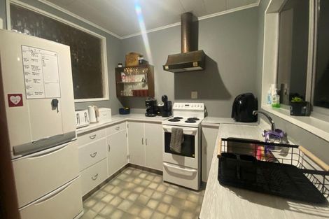 Photo of property in 1a Bristol Crescent, Roslyn, Palmerston North, 4414