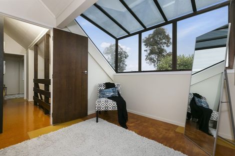 Photo of property in 1/6 Steen Place, Mangere Bridge, Auckland, 2022