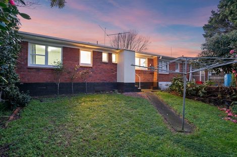 Photo of property in 2/10 Mahon Place, Papatoetoe, Auckland, 2025