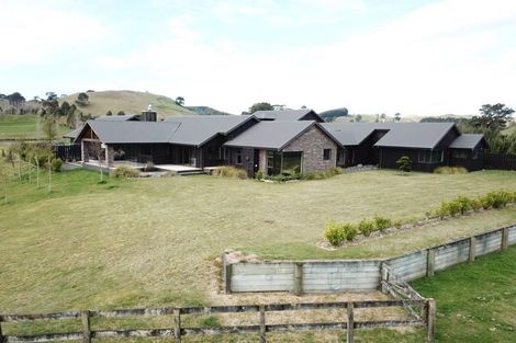 Photo of property in 5 Hitiri Road, Kinloch, Taupo, 3377