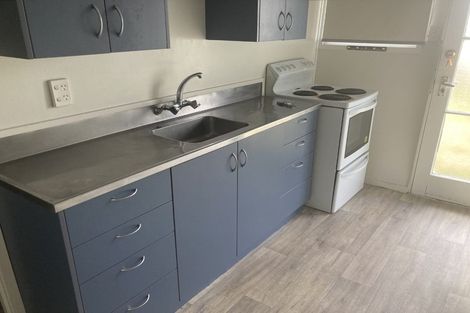 Photo of property in 214 Panama Road, Mount Wellington, Auckland, 1062