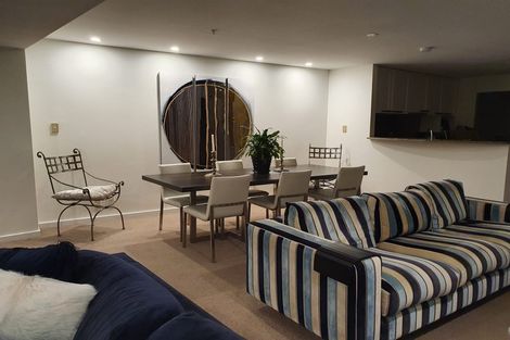 Photo of property in 3/318 Oriental Parade, Oriental Bay, Wellington, 6011