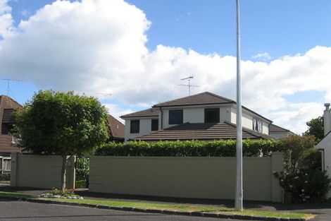 Photo of property in 2/6 Taranaki Road, Kohimarama, Auckland, 1071