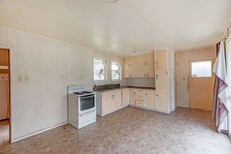 Photo of property in 11 Hamilton Drive, Waiuku, 2123