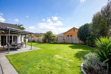 Photo of property in 33 Grace Avenue, Rototuna North, Hamilton, 3210