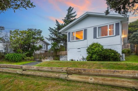 Photo of property in 117 Conclusion Street, Ascot Park, Porirua, 5024