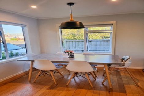 Photo of property in 249 Queen Street, Pukekohe, 2120