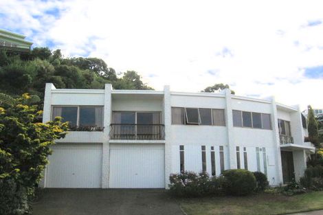 Photo of property in 1/54 Rama Crescent, Khandallah, Wellington, 6035