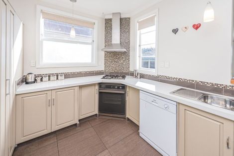 Photo of property in 72 Niblett Street, Whanganui, 4500