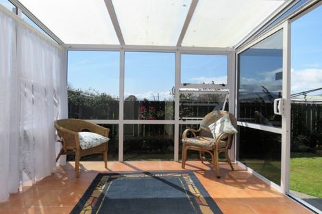 Photo of property in 25-27 Romilly Street, Westport, 7825