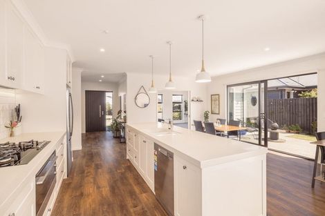 Photo of property in 20 Bargrove Close, Halswell, Christchurch, 8025