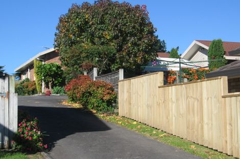 Photo of property in 16 Harbour Lights Close, West Harbour, Auckland, 0618