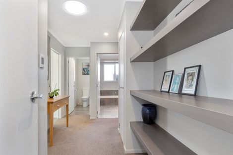 Photo of property in 8 Te Ranga Memorial Drive, Pyes Pa, Tauranga, 3112